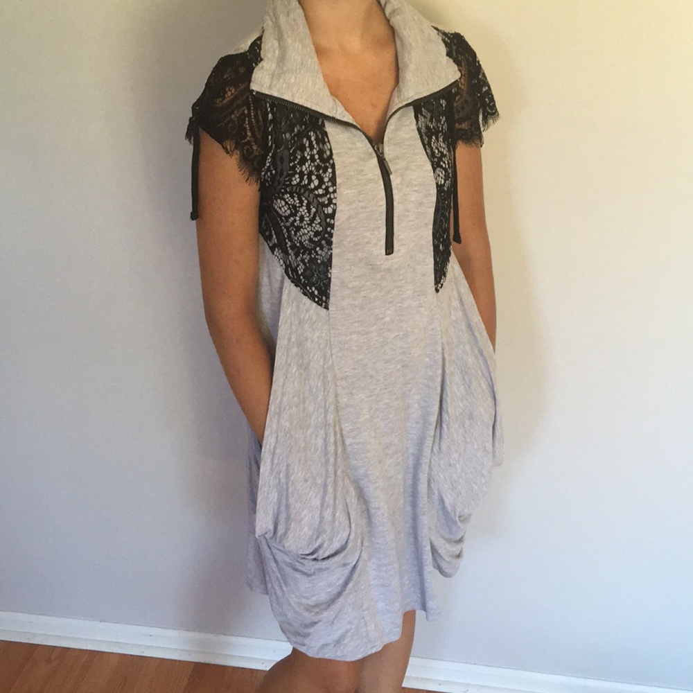 Super comfortable mini dress with pockets
